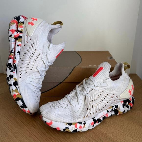 RARE Under Armour White/Orange Camo Men Running Sneakers- SZ 11.5 main image 15